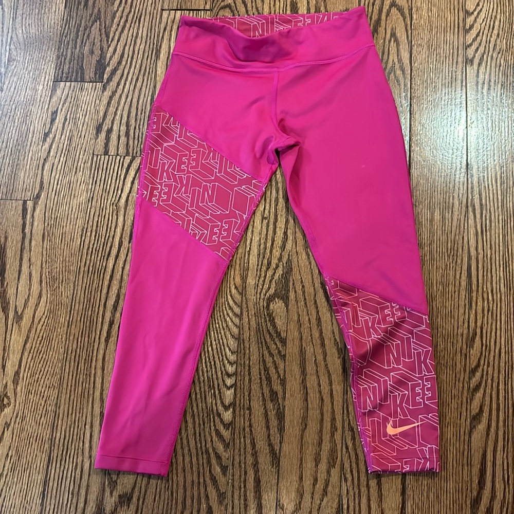 Girls s+ Nike leggings